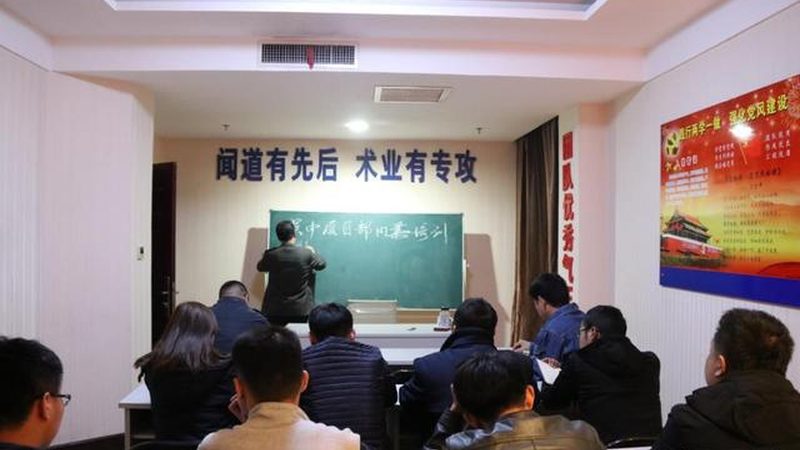 心理咨询师培训师资力量的关键考量**